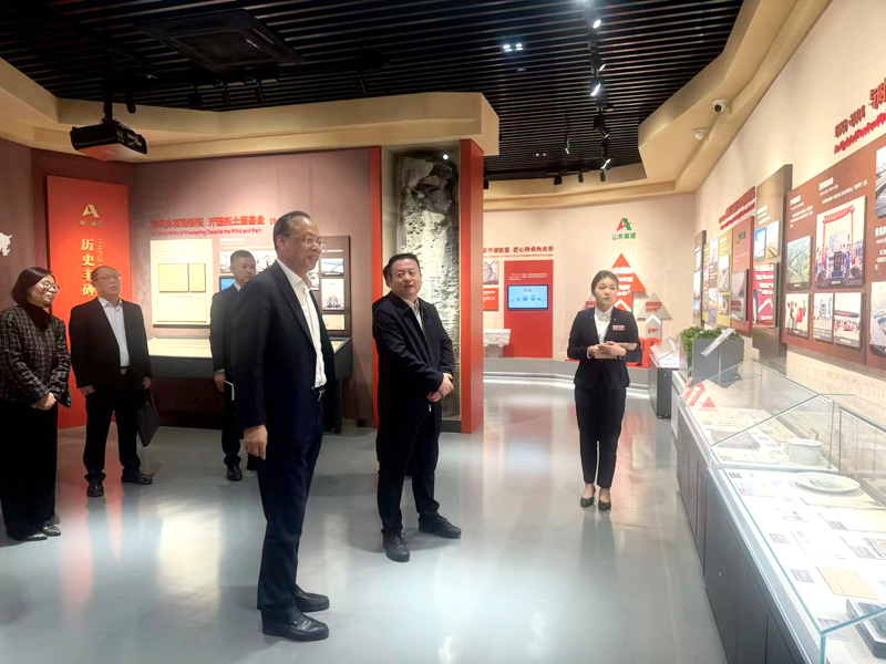 集團赴山東高速工程建設集團學習交流...